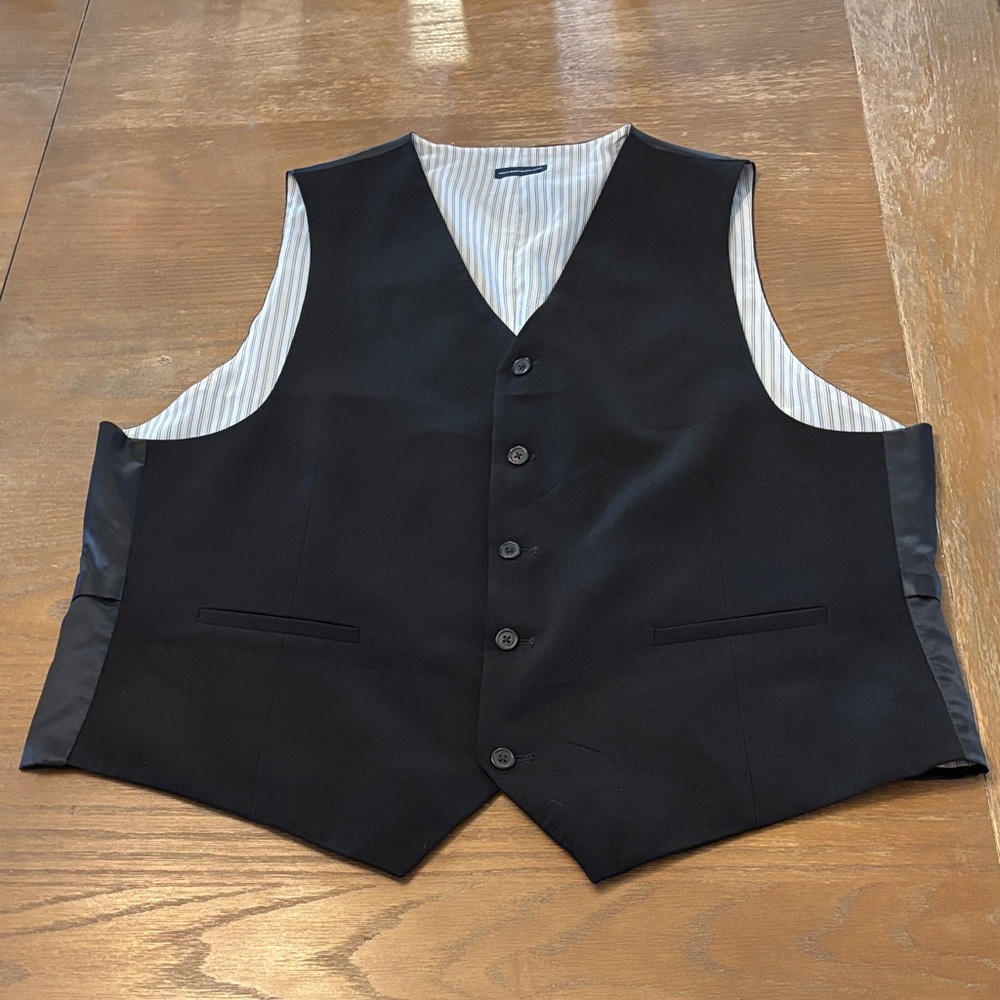 Elegant Black Men's Vest